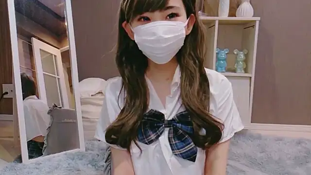 Snapshot of Melua_072_lv chatting on March 16, 2026, 7:12 am Melua 072 lv online show from March 16, 2026, 7:12 am