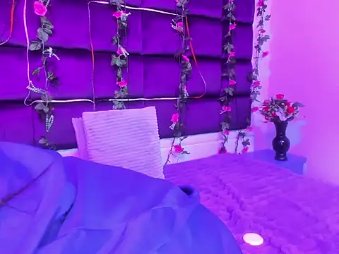  Ivy Luna online show from March 29, 2026, 5:02 pm