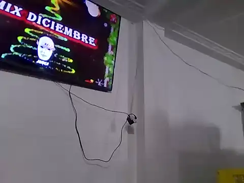 marcelaxxxl online show from November 14, 2025, 1:37 am