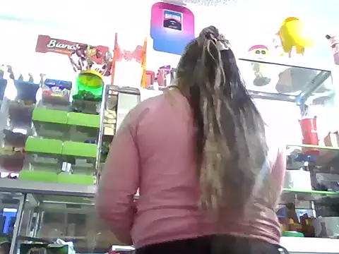 marcelaxxxl online show from December 5, 2025, 1:36 am