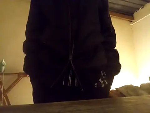 ZucCocDope11 online show from May 19, 2026, 12:49 am