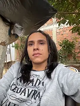 Isabella Hillss online show from February 15, 2026, 3:53 pm