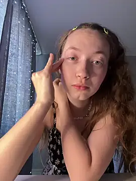 Holy Poly online show from March 24, 2026, 5:23 am