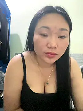 ryry-cute online show from December 1, 2025, 6:35 pm