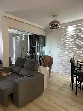 BelleRune online show from February 7, 2025, 7:38 pm