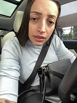 BelleRune online show from March 21, 2025, 1:12 pm