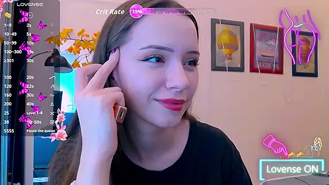 BellaVelure6767 online show from November 22, 2025, 10:42 pm