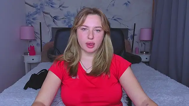 Sweetie kitty1 online show from November 23, 2025, 1:44 pm