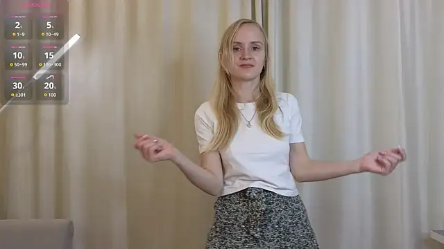 ToshiaPotvin online show from December 2, 2025, 3:12 am