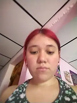 AphroditeHearts online show from November 21, 2025, 8:18 pm