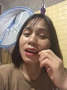 Snapshot of Trangbabylove chatting on March 23, 2026, 5:39 pm Trangbabylove online show from March 23, 2026, 5:39 pm