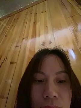 Snapshot of Trangbabylove chatting on April 19, 2026, 1:27 am Trangbabylove online show from April 19, 2026, 1:27 am