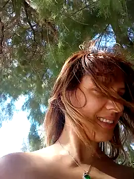 Snapshot of cleopatravodos chatting on June 10, 2026, 12:48 pm cleopatravodos online show from June 10, 2026, 12:48 pm