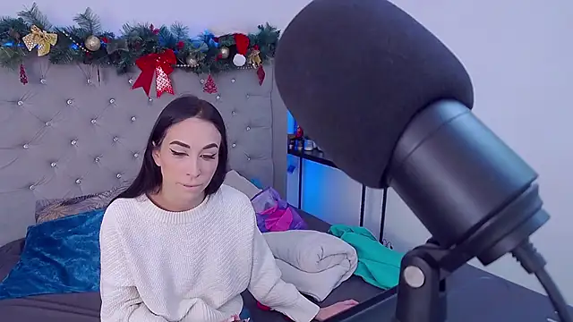 ArielEvans online show from January 11, 2026, 3:33 am