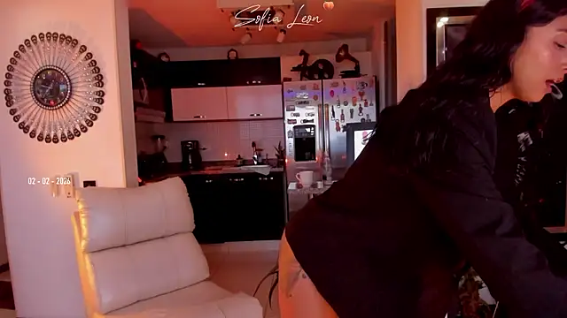 Snapshot of sofiasexhot chatting on February 2, 2026, 12:48 pm sofiasexhot online show from February 2, 2026, 12:48 pm