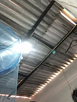 Snapshot of dreamframe chatting on March 6, 2026, 9:06 am dreamframe online show from March 6, 2026, 9:06 am