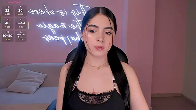 Snapshot of HaileyRoss_ chatting on July 21, 2026, 1:41 am HaileyRoss online show from July 21, 2026, 1:41 am