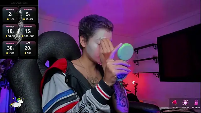 Anny Kiitty online show from December 23, 2025, 3:48 am