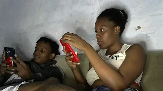 Mari clau hot online show from November 17, 2025, 10:59 pm