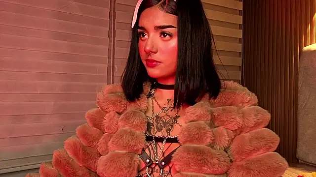 Snapshot of Milu_carbajal_x chatting on May 31, 2026, 3:58 am Milu carbajal x online show from May 31, 2026, 3:58 am