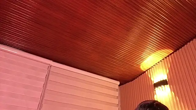 Milu carbajal x online show from June 13, 2026, 3:04 am