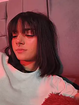 Milu carbajal x online show from June 15, 2026, 8:22 pm