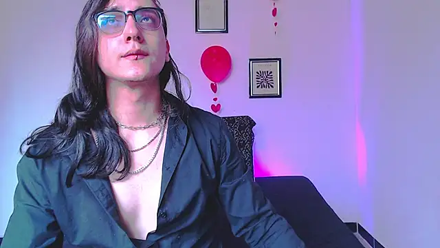 Amoneth Xx online show from February 16, 2026, 8:27 pm