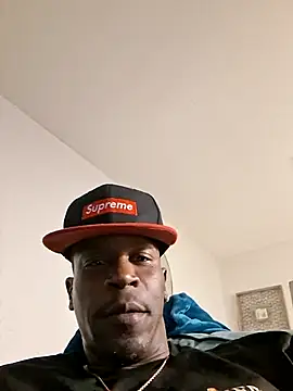 yourboy501withthebig1 online show from June 12, 2026, 4:33 am