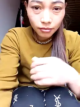  Su-Su  online show from November 15, 2025, 6:11 am