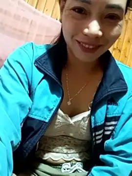  Su-Su  online show from November 17, 2025, 10:26 pm