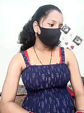 Desi Hot Queen online show from March 6, 2026, 2:19 am