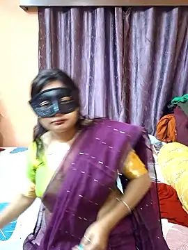 Snapshot of Cute-richa1 chatting on January 12, 2026, 10:42 am Cute-richa1 online show from January 12, 2026, 10:42 am