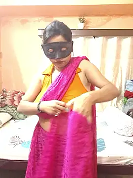 Snapshot of Cute-richa1 chatting on February 1, 2026, 2:04 pm Cute-richa1 online show from February 1, 2026, 2:04 pm