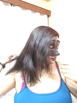 Cute-richa1 online show from April 22, 2026, 1:45 pm