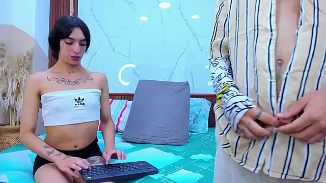 Loversinfire2 online show from March 22, 2026, 2:15 am