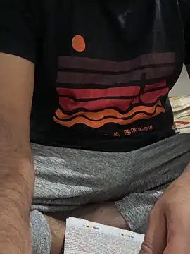 sexhorny boy online show from November 24, 2025, 5:34 pm