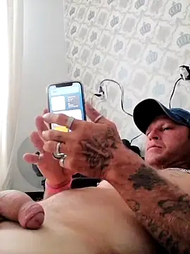 Snapshot of patraick chatting on December 21, 2025, 4:25 pm patraick online show from December 21, 2025, 4:25 pm