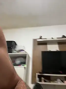 Snapshot of patraick chatting on March 14, 2026, 12:43 pm patraick online show from March 14, 2026, 12:43 pm