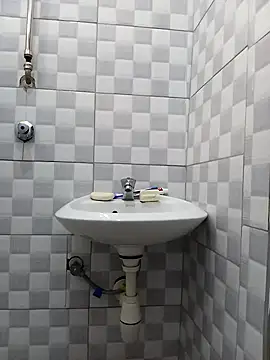 Snapshot of BelindaLexy chatting on April 7, 2026, 6:47 am BelindaLexy online show from April 7, 2026, 6:47 am