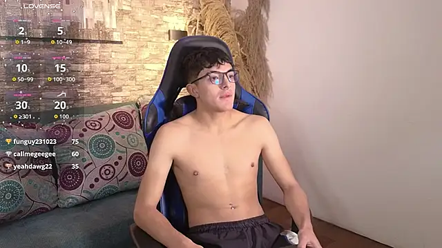 sayronvg online show from November 15, 2025, 4:58 pm