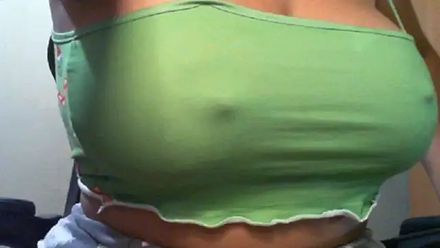 DiivaMarii online show from April 19, 2026, 12:26 pm