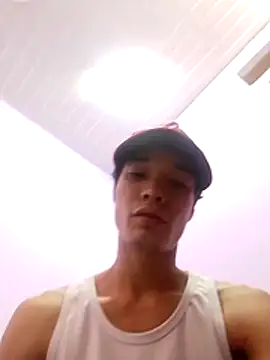 Extreme-sex-hot-dirt 4 online show from December 4, 2025, 8:01 am