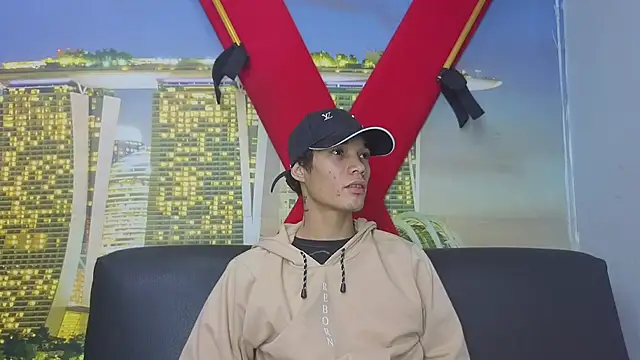 Extreme-sex-hot-dirt 4 online show from December 4, 2025, 8:28 pm