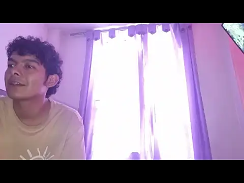 Youngcople18 online show from November 16, 2025, 6:13 pm