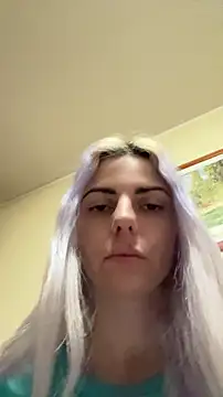 feliciafelon online show from April 22, 2026, 1:19 am