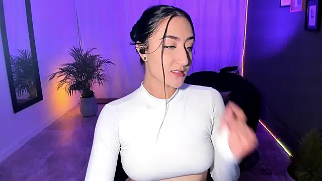 Snapshot of -Kennya chatting on July 22, 2026, 4:26 am -Kennya online show from July 22, 2026, 4:26 am