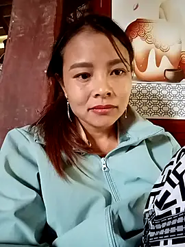 mon1-day online show from November 17, 2025, 1:33 am