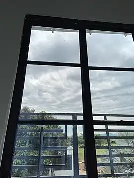 Boyfriend-Hot online show from November 27, 2025, 4:31 pm