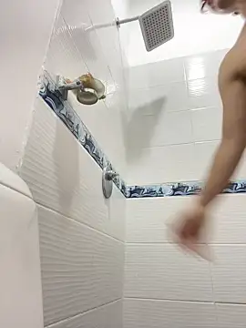 Boyfriend-Hot online show from November 28, 2025, 9:06 pm