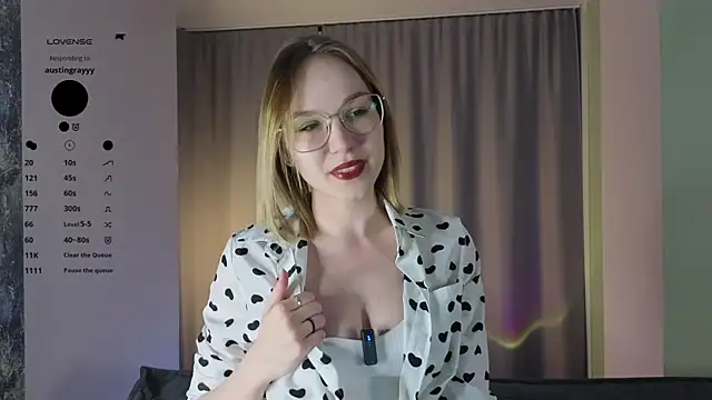 melissmile online show from December 4, 2025, 11:19 am